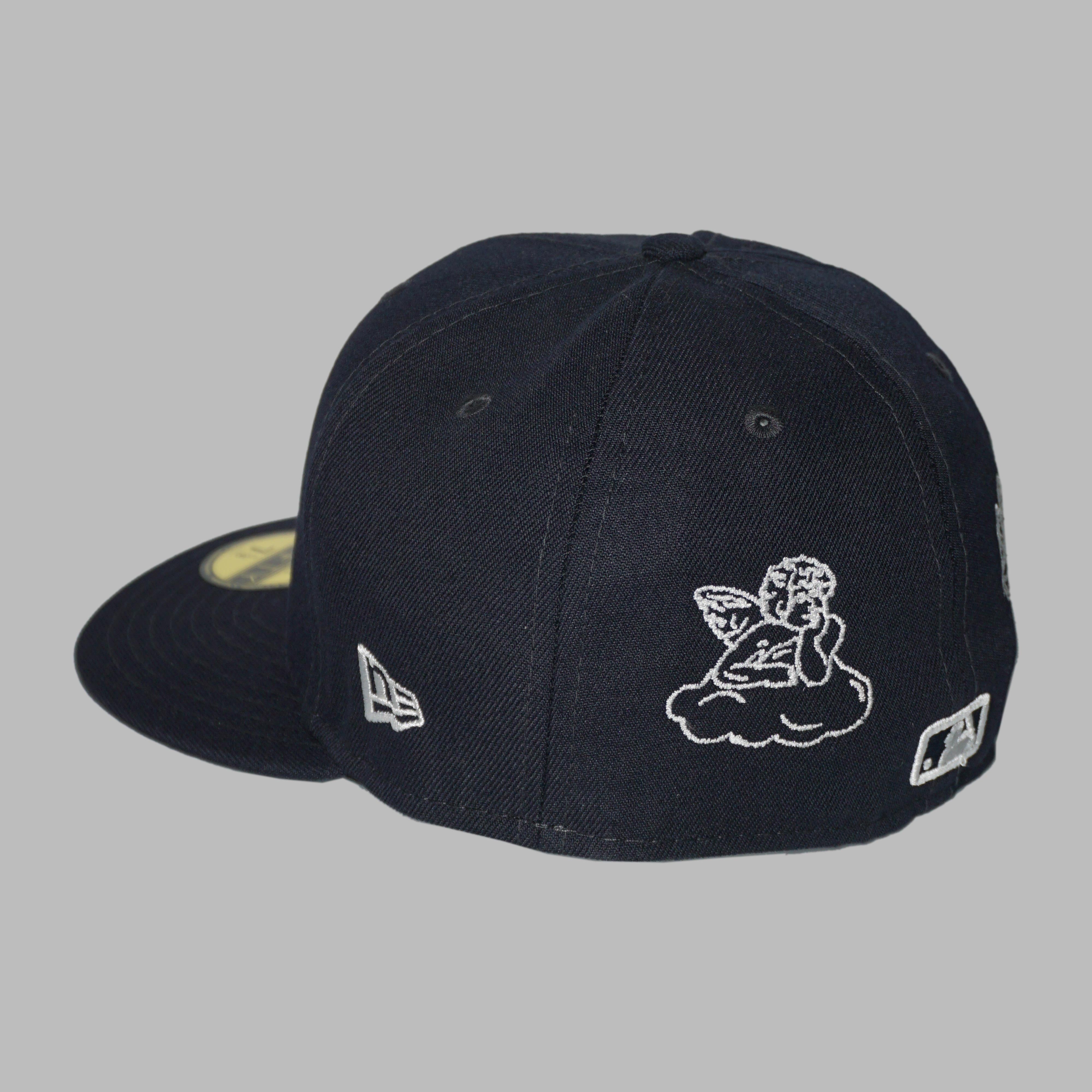 NAVY HOLY FITTED (size 7 1/8)