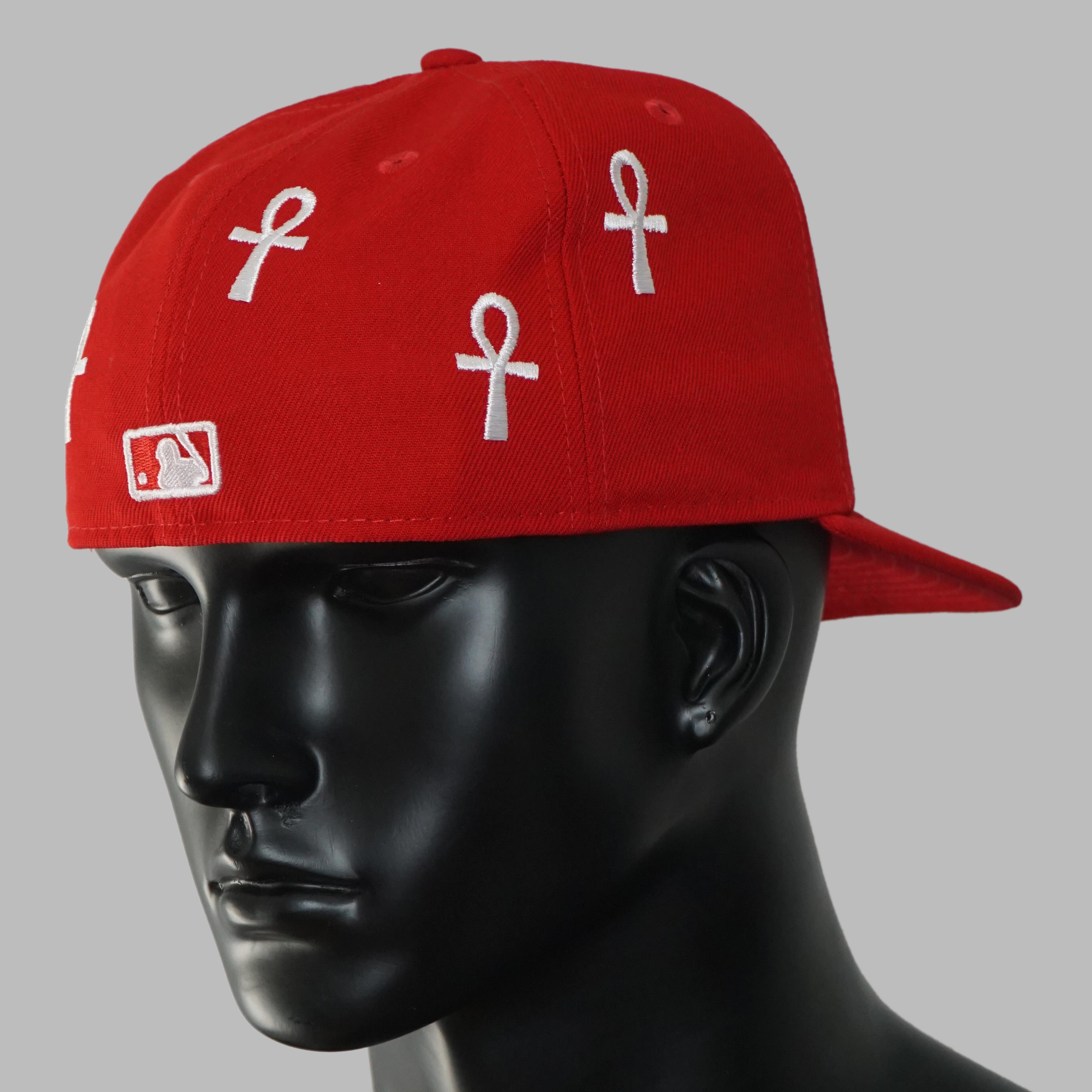 RED BEYOND FITTED
